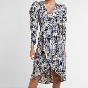 Express Printed Puff Sleeve Midi Dress